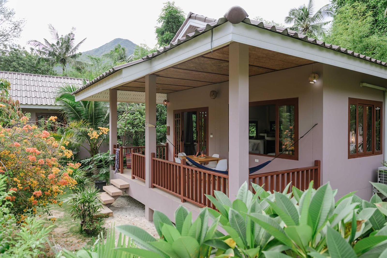 Boonya Swiss Home Chaloklum Exterior photo